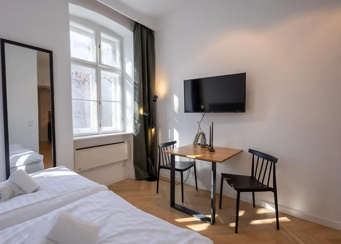 Premium Studio Nahe Uno-City Und Vic I Levestate